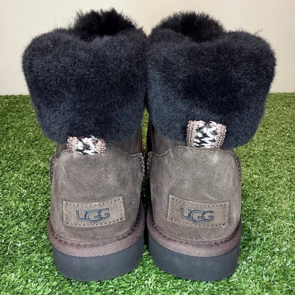 UGG Women's Classic Mini Alpine Lace Boots Brown Suede Women’s Size 7 New - Picture 6 of 7